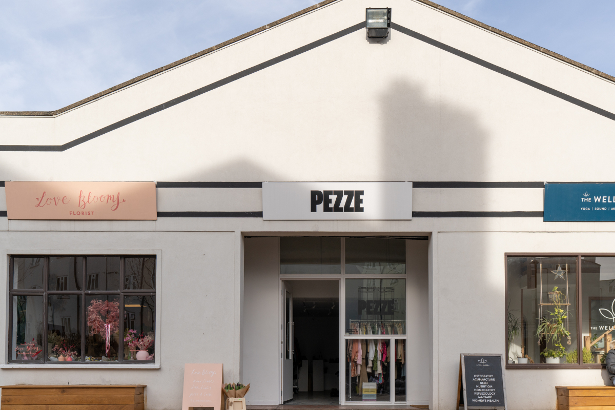 Pezze store