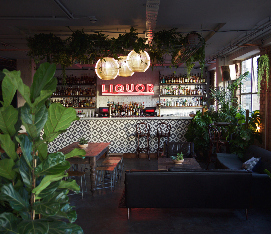 NT's cafe & cocktail bar