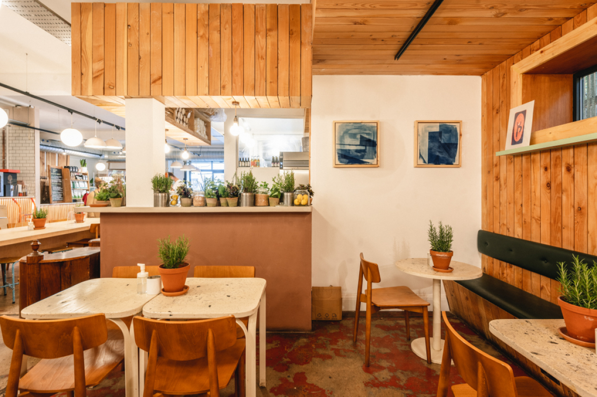 Food & Beverage residents operating over the festive period