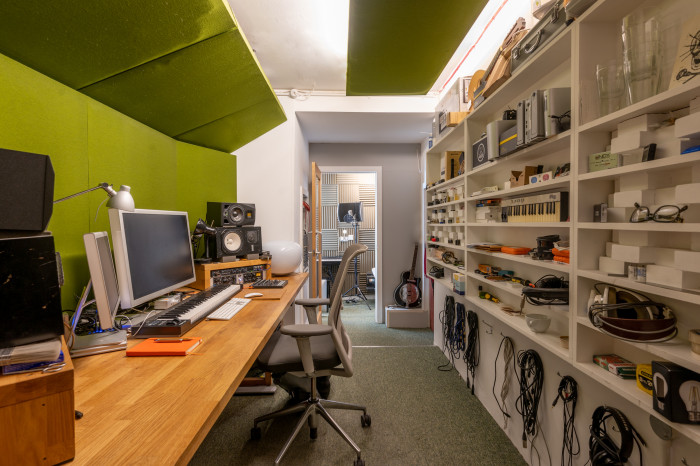 Creative office / studio available at Netil House, East London.